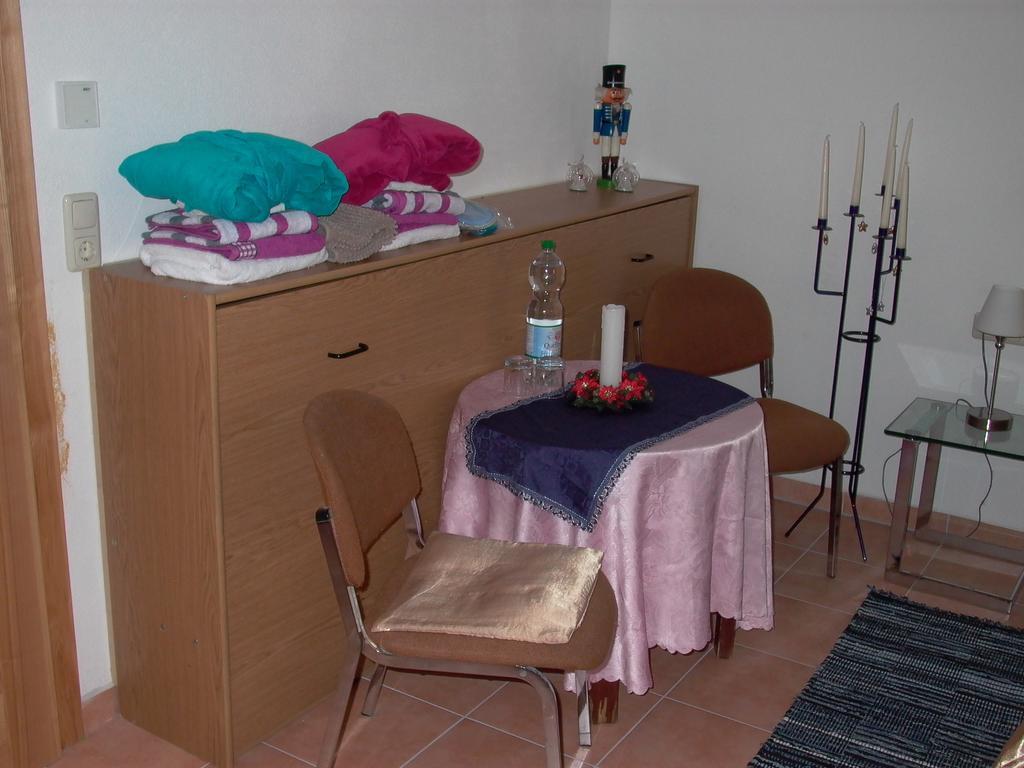 Gaestezimmer Ferienwohnung Villa Alexa, Mit Wallbox Woltersdorf  Exterior foto
