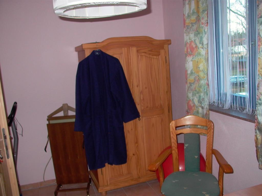 Gaestezimmer Ferienwohnung Villa Alexa, Mit Wallbox Woltersdorf  Exterior foto