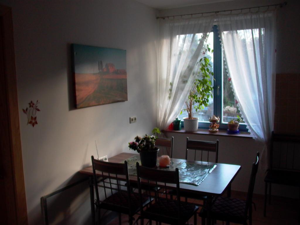 Gaestezimmer Ferienwohnung Villa Alexa, Mit Wallbox Woltersdorf  Habitación foto